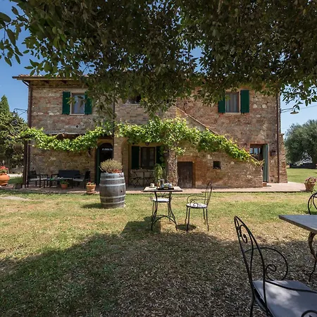 Montebello Degli Olivi Séjour à la ferme